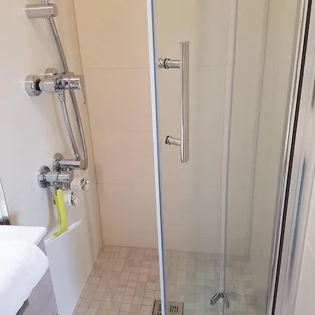 Nina Exklusiv Design Mit Bergblick Apartament